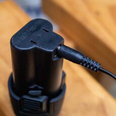Charger For Li-Ion Battery 12V - TOTAL TCLI12071 - Image 4