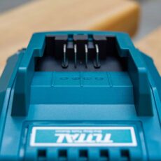 Fast Intelligent Charger - 20V - TOTAL TFCLI2001 - Image 3