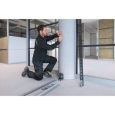 Self-Leveling Combi Laser Level with Green Beam (2 Lines) - 15m - BOSCH GCL2-15G+RM1 - Image 3