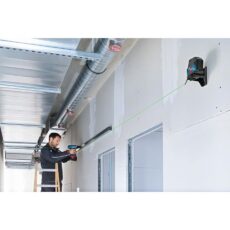 Self-Leveling Combi Laser Level with Green Beam (2 Lines) - 15m - BOSCH GCL2-15G+RM1 - Image 4